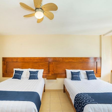 Capital O Hotel Casa Blanca Celaya  Εξωτερικό φωτογραφία